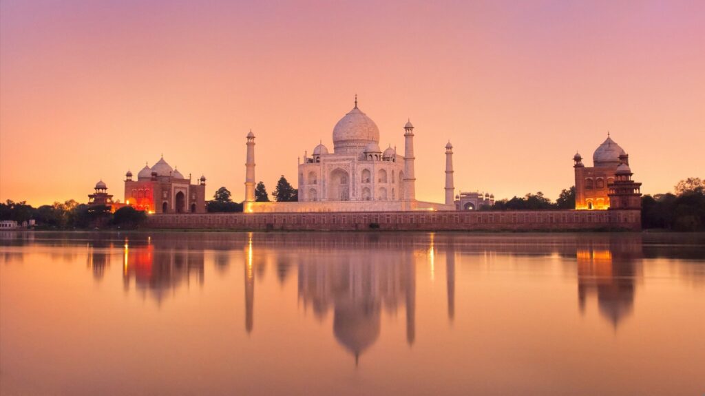 Travelers explore Taj Mahal on a golden triangle tour