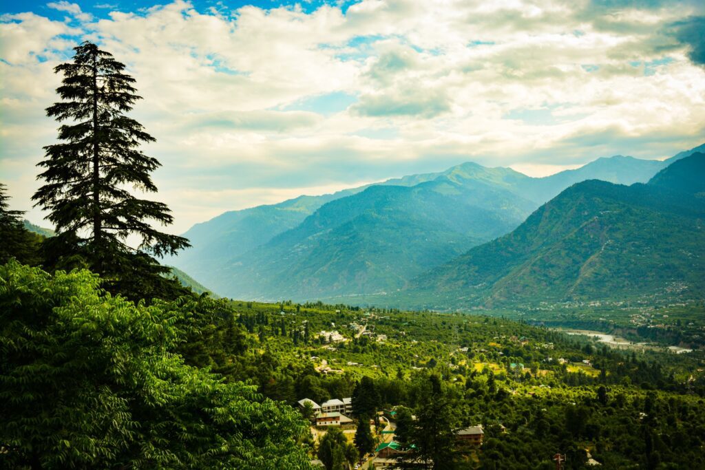 Shimla Manali combined tour package - scenic road journey through Kullu Valley Himalayas
