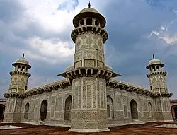 Itmad-ud-Daulah's Tomb, the 'Baby Taj' in Agra, intricate marble inlay work