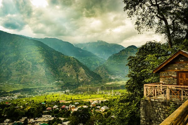 Kullu Valley on a Himachal holiday package